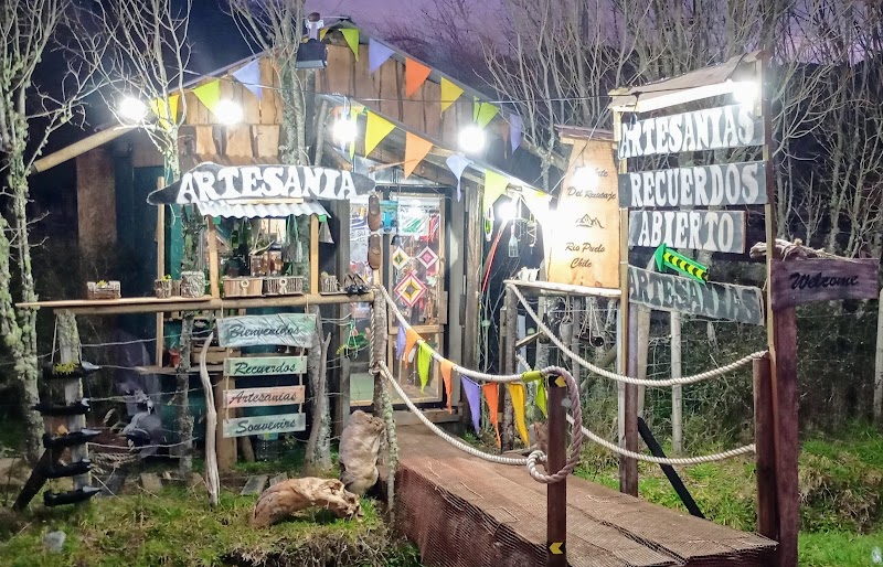 Kiosco de Artesanías, Él Arte del Reciclaje
