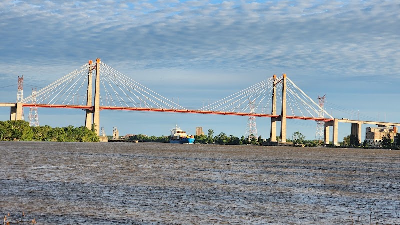Costanera (sector parquizado)